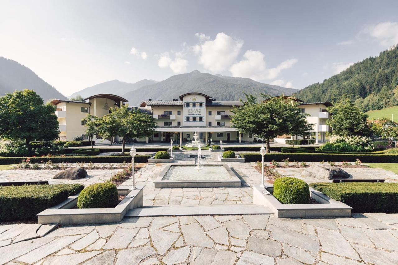 Alpenpalace Luxury Hideaway & Spa Retreat Lutago Dış mekan fotoğraf